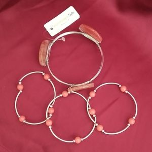 Sophisticated Style Bracelet with 3 Extras